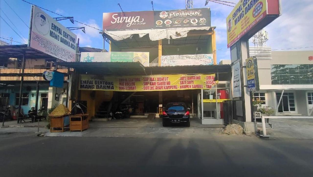 Oyo 90157 Griya Andon Syariah Ξενοδοχείο Cirebon Εξωτερικό φωτογραφία