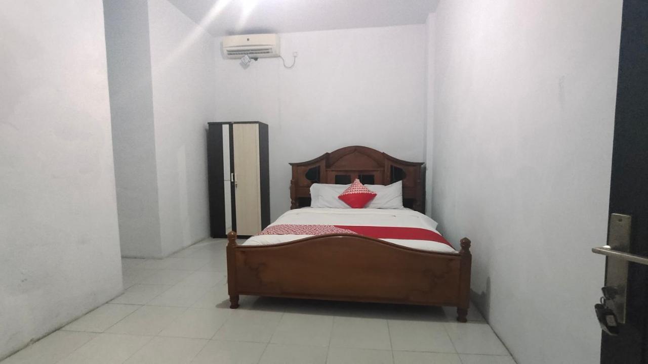 Oyo 90157 Griya Andon Syariah Ξενοδοχείο Cirebon Εξωτερικό φωτογραφία